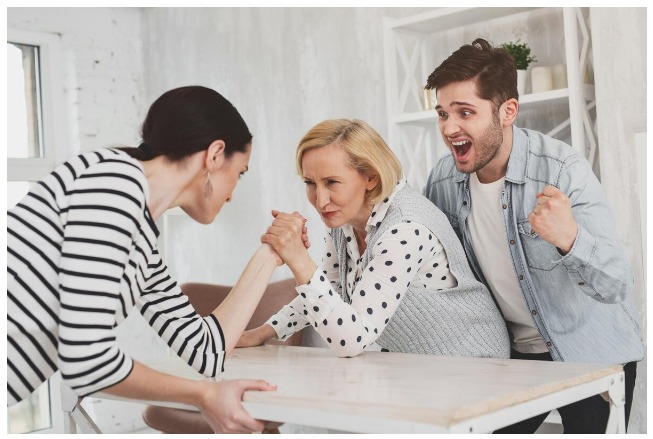 – Kutyakozmetikus? – Zoia grimaszolt. – Úgy érted, ez tényleg munka? – Igen – bólintott Alla. – És elég keresett is.